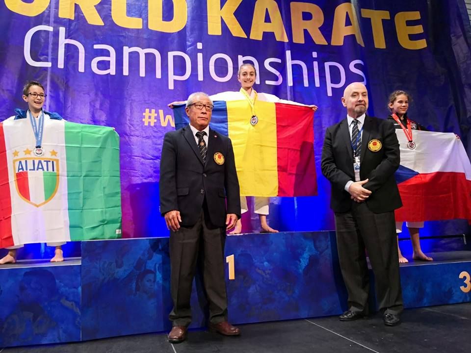 O sportiva de 11 ani din Turda a devenit campioana mondiala la karate_1