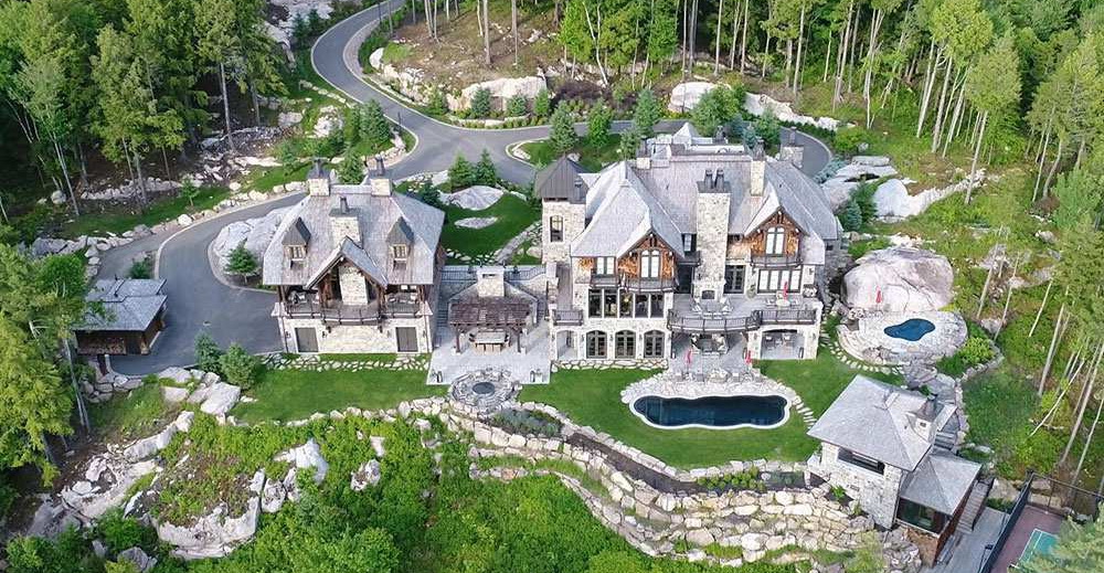 Cea mai frumoasa casa din tara a fost scoasa la vanzare pentru 22 milioane $! O legenda a sportului o detine_1