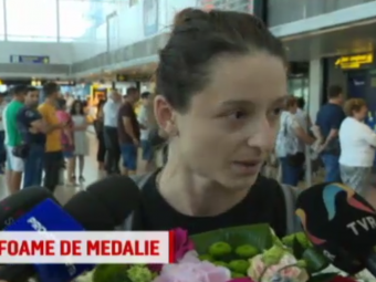 
	Ana-Maria Branza s-a intors de la Mondiale cu argintul, dar si cu o foame cat China: &quot;Fratilor, niciodata nu mi-a fost atat de greu&quot;. VIDEO
