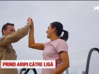 
	Cristina Neagu, intr-un avion din al doilea Razboi Mondial! Romanca vrea sa aduca Liga Campionilor la CSM
