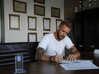 
	Universitatea Craiova a anuntat un nou transfer de top! Ce jucator adus din Italia a semnat in urma cu putin timp
