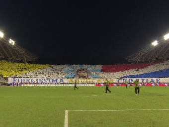 
	HAJDUK - FCSB | Fanii lui Hajduk Split au surprins pe toata lumea! Ce a insemnat coregrafia prezentata inainte de meci
