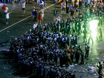 
	Galeriile echipelor de fotbal, vinovate pentru violentele din Piata Victoriei! Reactia Jandarmeriei dupa incidente
