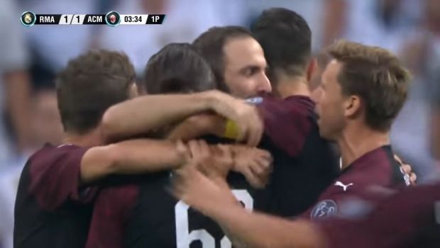 
	Ce gol, ce bijuterie! Higuain a avut nevoie de doar 4 minute pentru a marca in tricoul lui Milan | VIDEO
