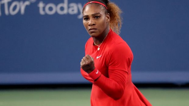 
	Victorie clara pentru Serena Williams la revenirea in circuit! Duel greu pentru americanca in turul doi la Cincinnati
