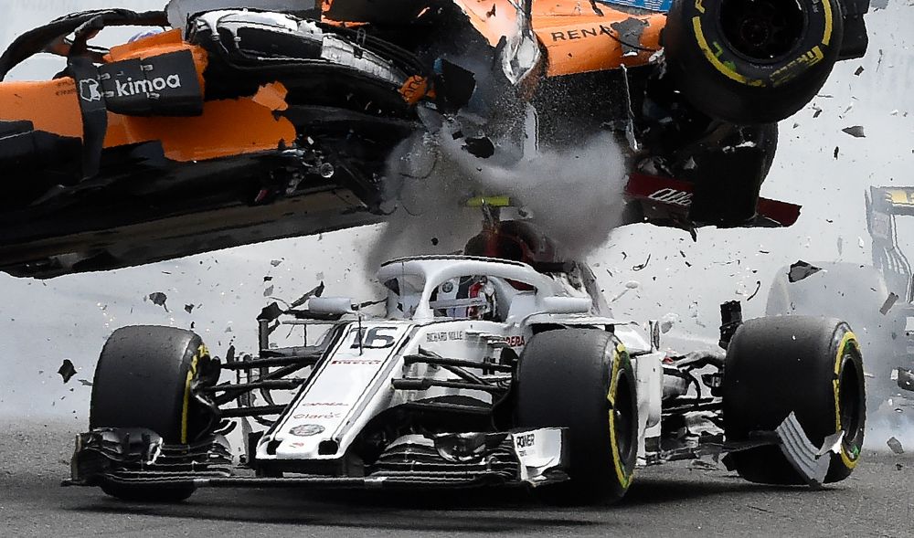 IMAGINI SOCANTE pe pista! Accident teribil in Marele Premiu al Belgiei: Fernando Alonso, aproape de tragedie | FOTO&VIDEO_2