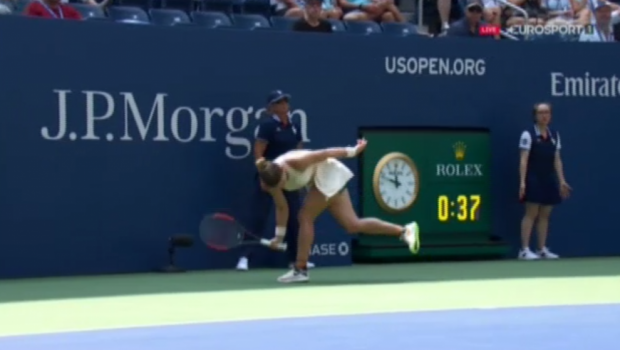 
	CUTREMUR LA US OPEN! Simona Halep, eliminata inca din primul tur: 2-6, 4-6 in fata Kaiei Kanepi, locul 44 WTA
