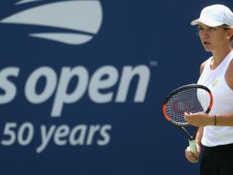 
	US OPEN | Reactia lui Wozniacki dupa ce a aflat de eliminarea Simonei Halep la US Open
