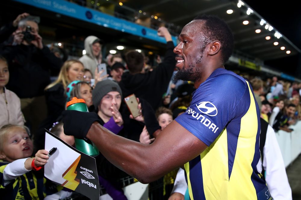 Usain Bolt a debutat ca fotbalist la Central Coast Mariners! Jamaicanul a fost aproape sa marcheze | FOTO&VIDEO_1