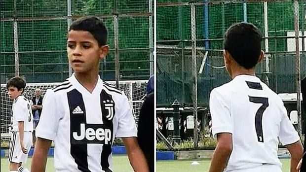 
	Juventus a dat lovitura, de fapt, cu Cristiano Ronaldo Jr :)) Ce a putut sa faca fiul Balonului de Aur la debut
