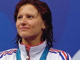 
	O romanca, numita Ministru al Sportului in Franta! Cine este Roxana Maracineanu, fosta medaliata la Jocurile Olimpice
