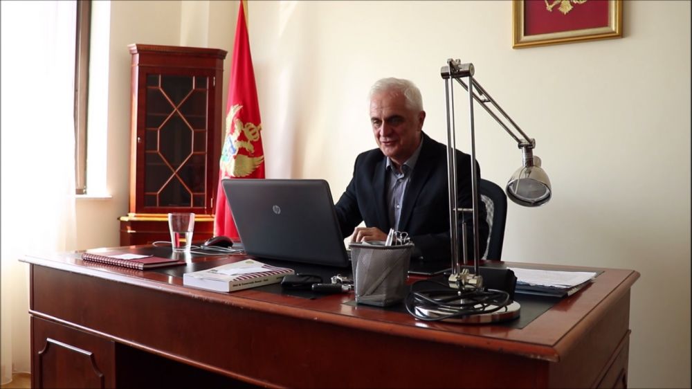 Romania - Muntenegru, vineri, 21:45, in direct la PRO TV | Un cunoscut "spion" al Muntenegrului i-a urmarit pe "tricolori" in ultimele 2 luni_2