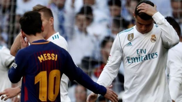 
	Messi si Ronaldo fac echipa pentru a decide care este cel mai bun tanar fotbalist din lume! Cine este favorit la castigarea trofeului
