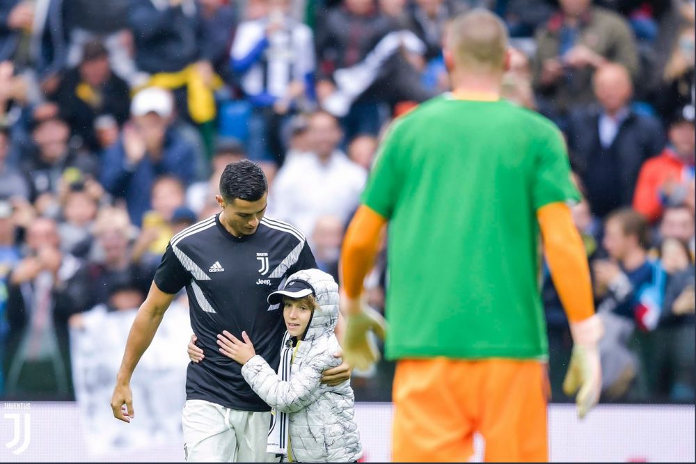 FOTO | Gestul facut de Cristiano Ronaldo inaintea meciului cu Udinese! Cum a incercat portughezul sa isi spele imaginea_2