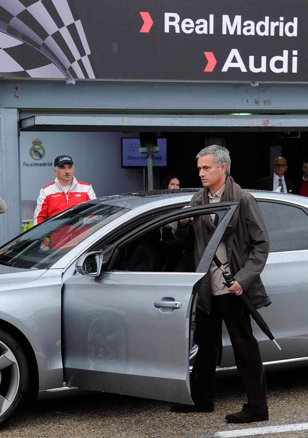 Colectia de masini din viata lui Mourinho: ce cadou i-a facut Abramovici dupa ce l-a dat afara de la Chelsea si cum arata masina care l-a bagat in spital_6