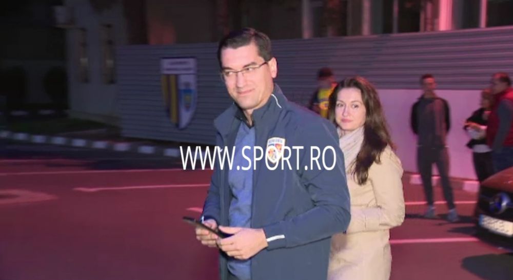 Burleanu si-a luat pentru prima data iubita la meci! Primele imagini cu femeia care i-a furat inima presedintelui FRF: FOTO_3