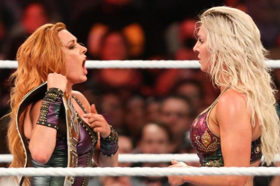 WWE investigheaza o bataie pe bune la wrestling :)_1
