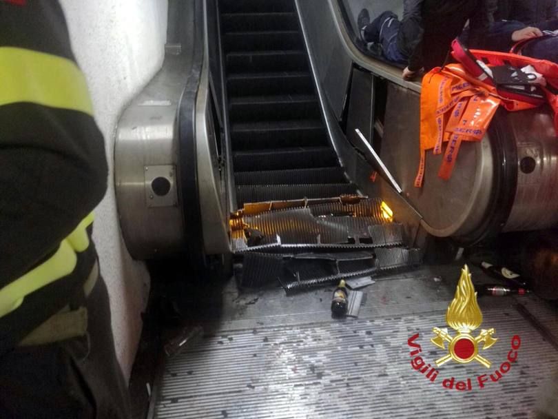 Bilantul victimelor, la metroul din Roma: 24 de suporteri TSKA Moscova au fost raniti! Imagini cumplite VIDEO_2