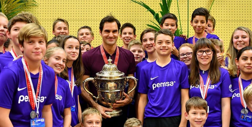 Cum a sarbatorit Federer titlul de la Basel! Lectie de modestie predata de elvetian | FOTO&VIDEO_2
