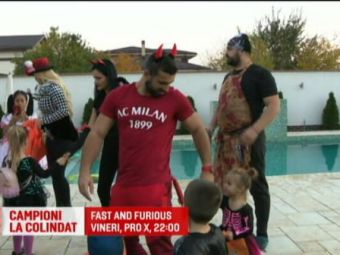 
	Spiderman, Joker si Diavoul Milanez au iesit la colindat pe strazile din Bucuresti: S-a intamplat azi, de Halloween!
