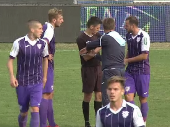 
	Comedia etapei in Romania: arbitrul a uitat de prelungiri, apoi a chemat fotbalistii de la vestiare sa mai joace 2 minute :)
