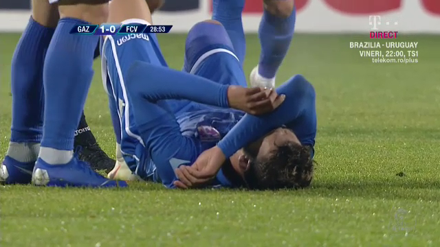 <span style="color:#f00;">COSMAR pentru un fost stelist! </span>Abia revenise dupa o ruptura de ligamente si-a accidentat din nou! <span style="color:#f00;">Momente dramatice pe teren</span>