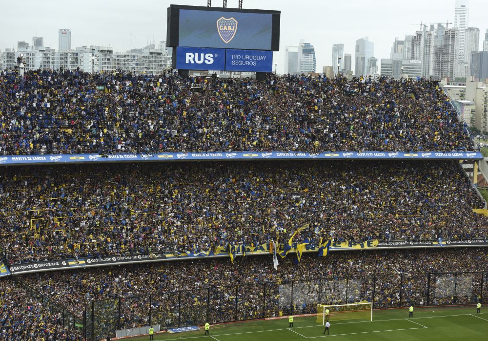 Asa ceva nu s-a mai vazut! Pasiunea argentienilor pentru fotbal a depasit orice imaginatie inaintea finalei Boca - River: 50.000 de oameni LA ANTRENAMENT_2
