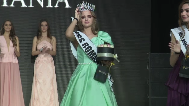 Cum arata fata care a castigat aseara titlul de Miss Romania 2018 // GALERIE FOTO_3