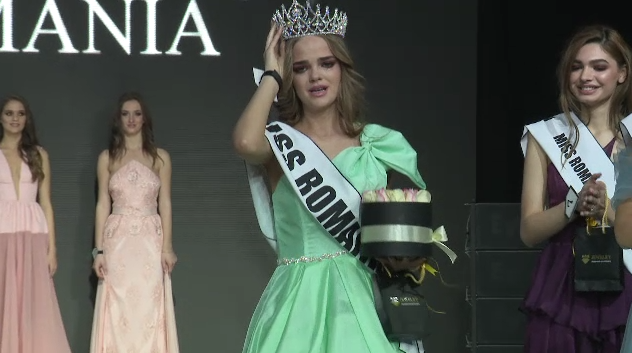 Cum arata fata care a castigat aseara titlul de Miss Romania 2018 // GALERIE FOTO_4