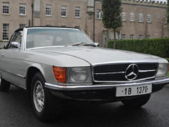 
	Cu cati bani a fost vandut Mercedes-ul lui Ceausescu! Masina fabricata in 1973 a fost scoasa la licitatie
