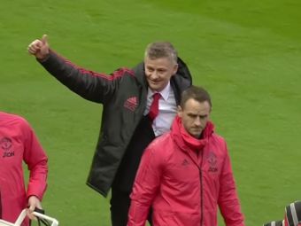 
	Solskjaer, emotionat pana la lacrimi! Cum a fost primit norvegianul de fanii lui Manchester United! Aparitia surpriza din tribuna!
