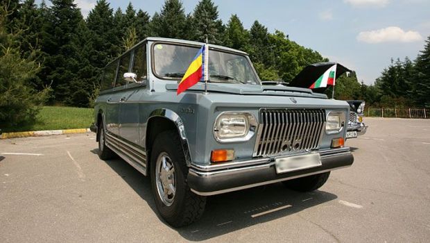 
	&quot;Cadou&quot; de final de an: ANAF scoate la licitatie un ARO! A fost masina preferata a lui Ceausescu: pretul de pornire de urias
