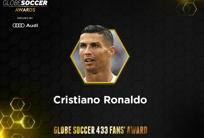 N-a luat Balonul de Aur, trebuie sa se multumeasca cu GLOBUL DE AUR! Ronaldo, desemnat cel mai bun jucator din lume in gala Globe Soccer Awards_1