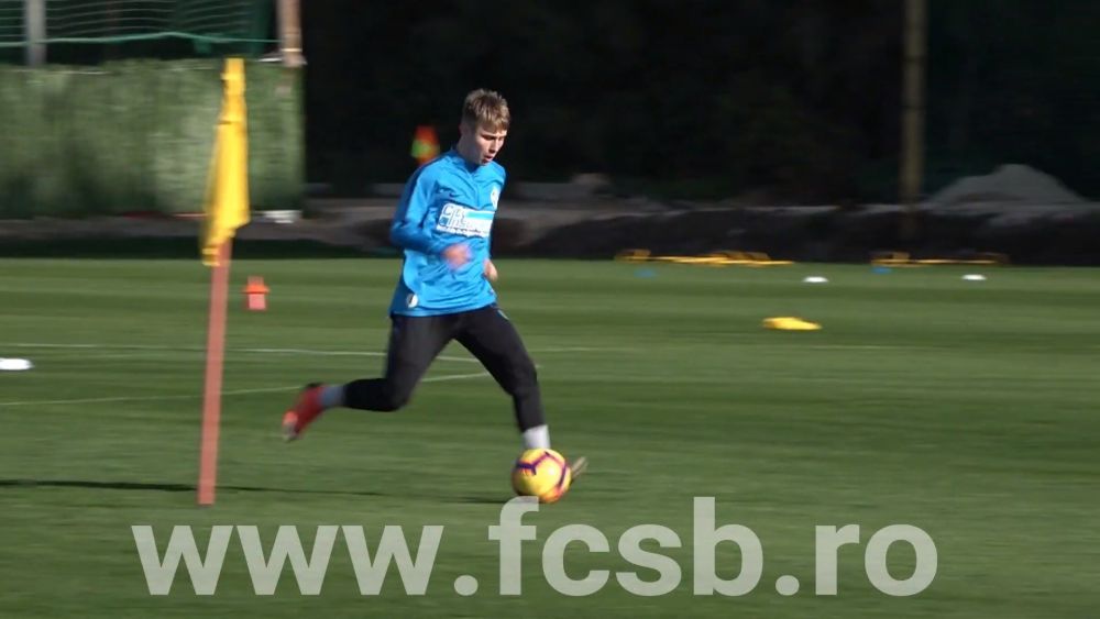 VIDEO | FCSB a inceput pregatirea in Spania! Primele imagini cu antrenamentul condus de Mihai Teja!_4