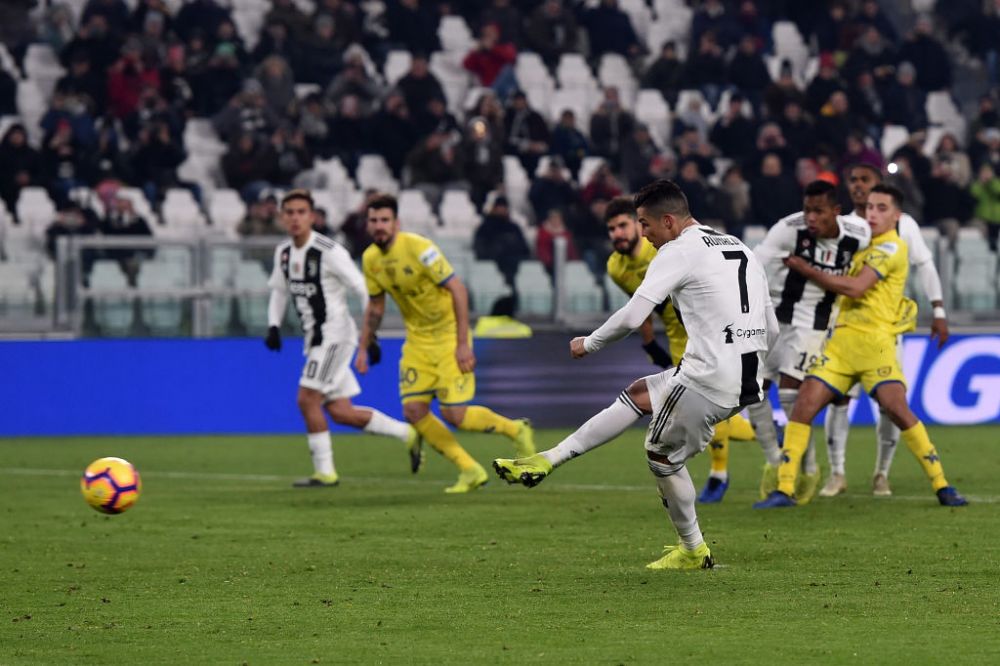 JUVENTUS 3-0 CHIEVO | Cristiano Ronaldo a ratat un penalty si alte 2 ocazii imense, doi jucatori au marcat in premiera in acest sezon_9