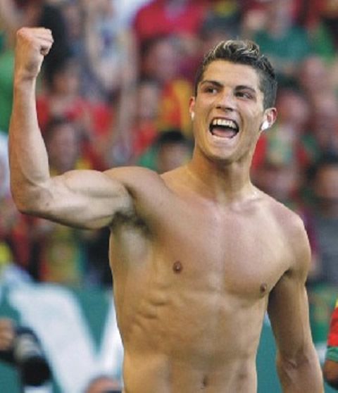 "Miracolul operatiilor estetice!" Catalanii nu-l iarta pe Ronaldo! Au reconstituit toate modificarile portughezului. FOTO_18