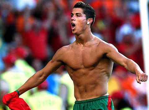 "Miracolul operatiilor estetice!" Catalanii nu-l iarta pe Ronaldo! Au reconstituit toate modificarile portughezului. FOTO_19