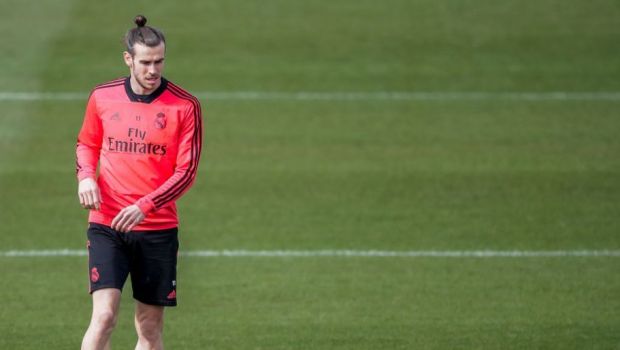 
	&quot;Este dizgatios! Ar trebui sa le fie rusine!&quot; Agentul lui Bale a rabufnit dupa ce galezul a pierdut sustinerea la Madrid! Ce spune despre suporterii Realului
