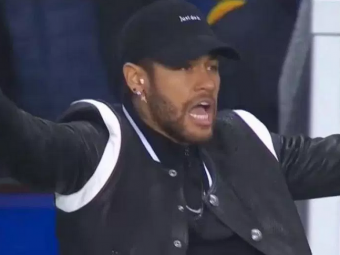 
	Neymar si tatal lui vs. gasca lui Cantona: rafuiala in tribune dupa PSG - United, stewarzii au intervenit
