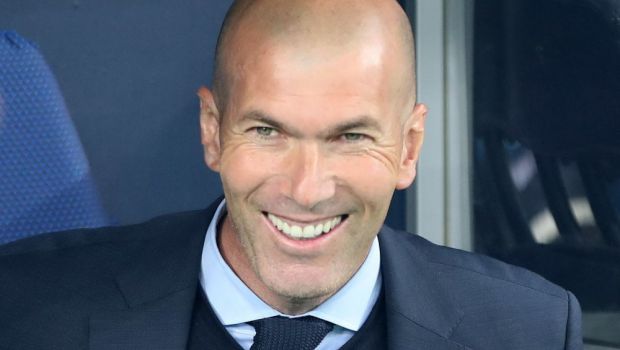 
	Zidane nu revine singur la Real! Lista de transferuri pentru resuscitarea echipei! Perez si-a dat acordul!&nbsp;
