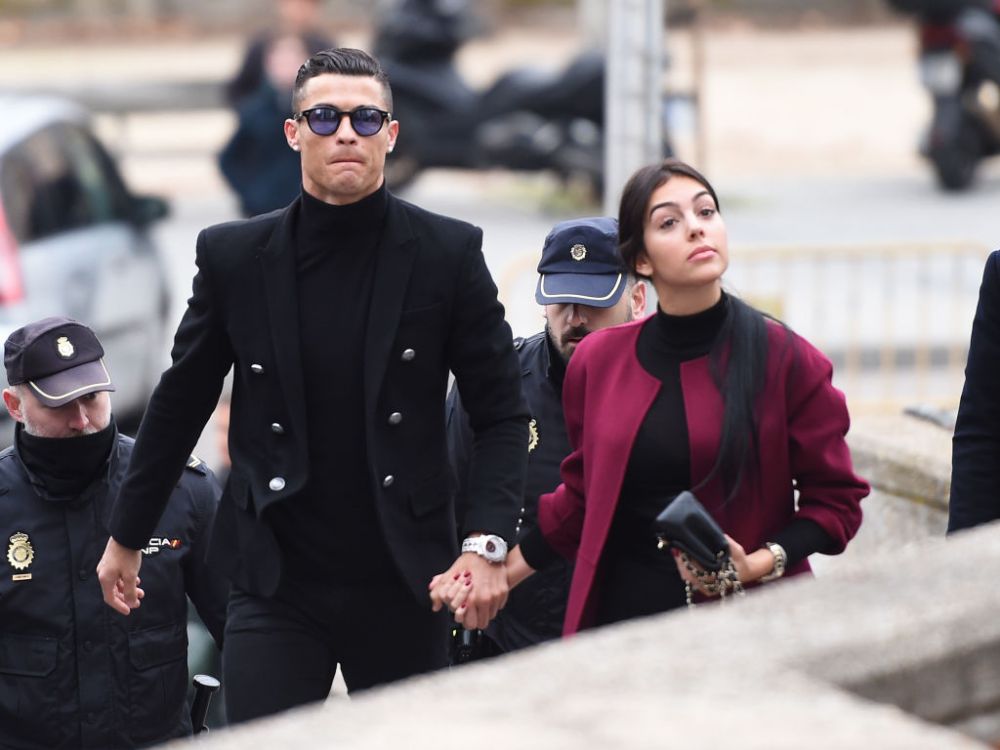 Cristiano Ronaldo, imagini superbe pe Instagram! Familia Champions League! "A devenit jucaria preferata" Clipul publicat de Georgina_8