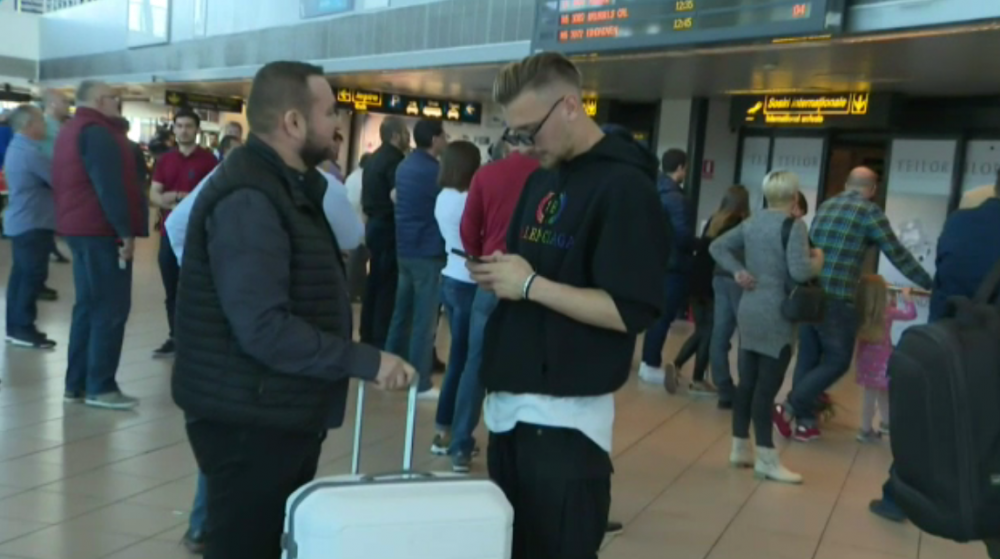 LIKE A BOSS | Superaparitie a lui Ionut Radu pe aeroport! Portarul a atras toate privirile, iar incaltarile de 1.500 euro sunt cu adevarat speciale: FOTO_9