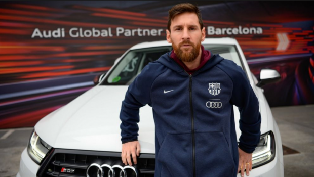 
	Ce RACHETA a primit Messi din partea clubului. Toti jucatorii Barcelonei au masini noi. FOTO
