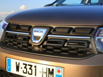 
	Dacia HIBRID, apoi electrica! Anuntul mult asteptat despre noile modele Logan si Sandero

