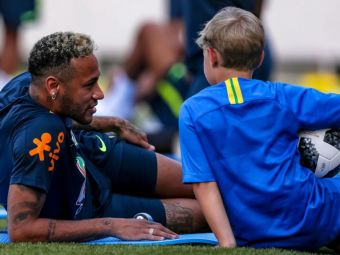 
	&quot;Asa tata, asa fiu!&quot; FABULOS: Neymar si fiul sau s-au intrecut la &quot;dat cu pumnul&quot; Cine a castigat | VIDEO
