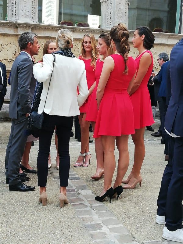 FRANTA - ROMANIA FED CUP | Cum au aratat romancele la dineul oficial dinaintea semifinalei FED Cup! Frantuzoicele au impresionat in rochite rosii. FOTO_2