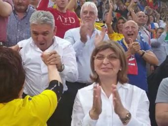 
	FRANTA - ROMANIA FED CUP | Mama Simonei Halep, in lacrimi dupa victoria cu Garcia! Bucurie maxima in tabara Romaniei! VIDEO
