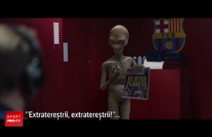 Un extraterestru a ajuns nervos in vestiarul Barcelonei :) Ce mesaj a avut pentru jucatori VIDEO_1
