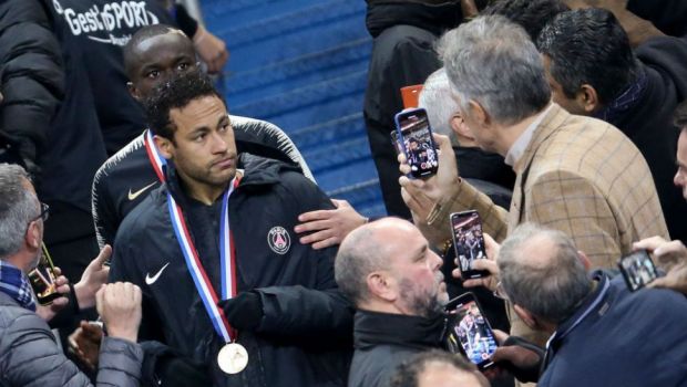 
	Neymar, PUS LA ZID de Tuchel dupa ce a lovit un suporter la finala Cupei Frantei! Reactia dura a antrenorului
