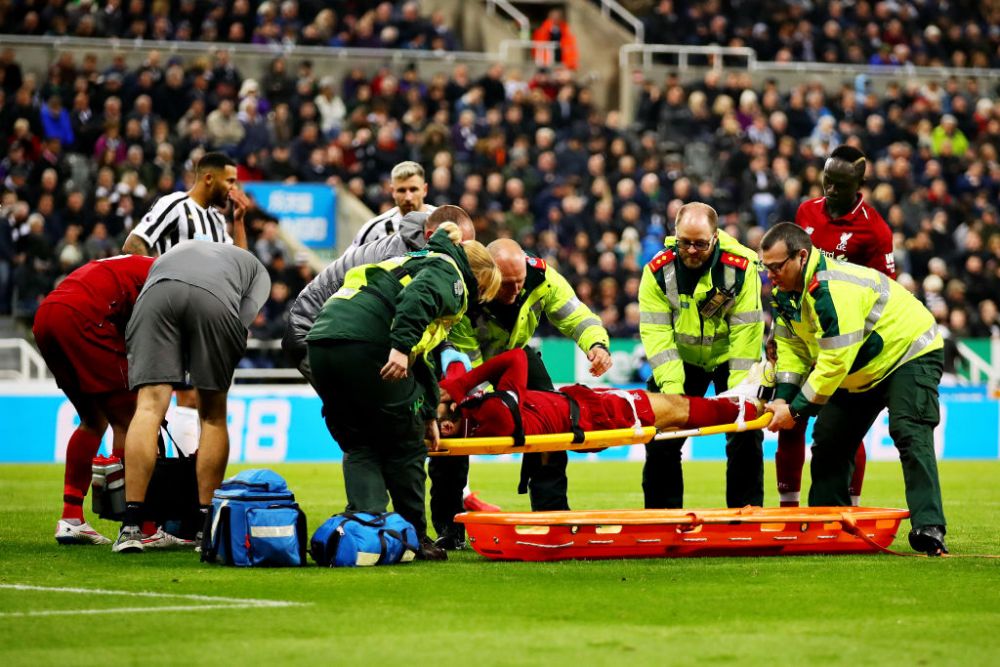 Salah, scos de pe teren pe targa in meciul cu Newcastle! Egipteanul lui Liverpool, in lacrimi dupa o accidentare HORROR!_6